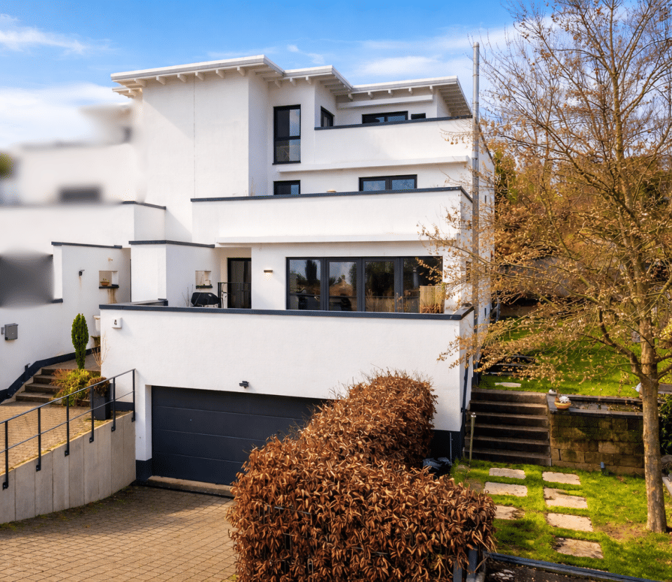 KL-Nähe Fliegerstr.-Neuwertiges, großzüg. Wohnhaus m. modernster techn. Ausstattung u. Eigentumsgr. – Kaiserslautern – Bild 1 von 9