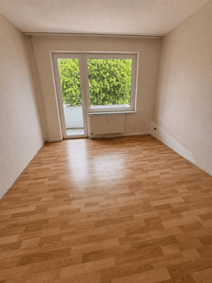 Hübsche 2,5 Raum Wohnung mit Balkon in ruhiger Lage von Mittelmeiderich – 47137 Duisburg – Vorschaubild 2