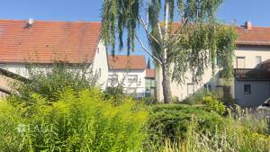 Zwei Häuser auf ehemaligen Bauernhof bei Erfurt*Vielseitiges Anwesen mit Potenzial für Mietwohnungen – 99094 Erfurt – Vorschaubild 2