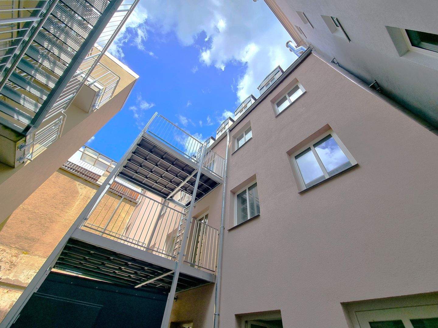 Saniertes Apartment in der Ingolstädter Altstadt – Ingolstadt – Vorschaubild 3