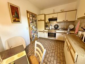 *** Vermietete 2-Zimmer-Wohnung mit Balkon und Stellplatz - Entwicklungspotenzial vorhanden *** – 49082 Osnabrück – Vorschaubild 2