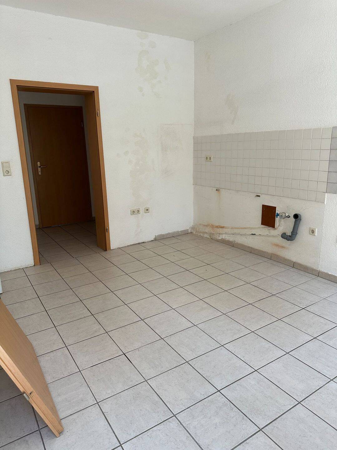 Erdgeschoss-2-Zimmer-Wohnung mit 53,4 m² in Chemnitz – Chemnitz – Vorschaubild 4