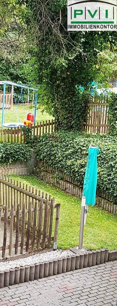 Superwohnung im Dachgeschoß mit Einbauküche und Balkon – Chemnitz – Vorschaubild 3