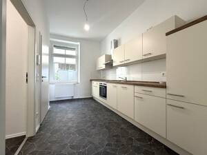 ++ SANIERTE EG-WOHNUNG mit EINBAUKÜCHE + WASCHMASCHINE ++ – 42853 Remscheid – Vorschaubild 3