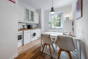 Zwei Zimmer zum Verlieben: Stilvolles Wohnen in Winterhude – 22301 Hamburg – Vorschaubild 4