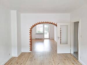 Sanierte 3,5 Zimmer-KDB Wohnung (ca. 70 qm) mit Einbauküche und Balkon / Holsterhausen – 45145 Essen – Vorschaubild 8