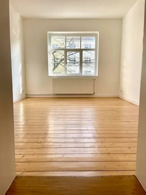 Hochwertig renovierte Altbauwohnung mit Balkon – Braunschweig – Vorschaubild 3