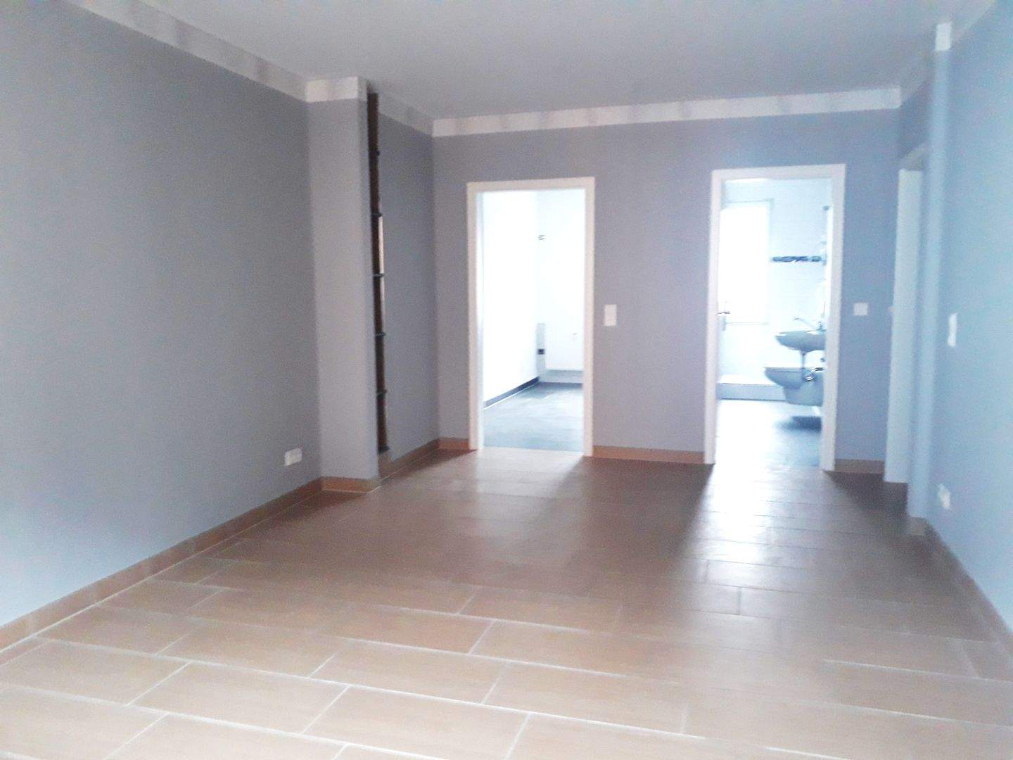 CHARMANTES APARTMENT mit BALKON in TOP-ZUSTAND – Duisburg – Vorschaubild 2