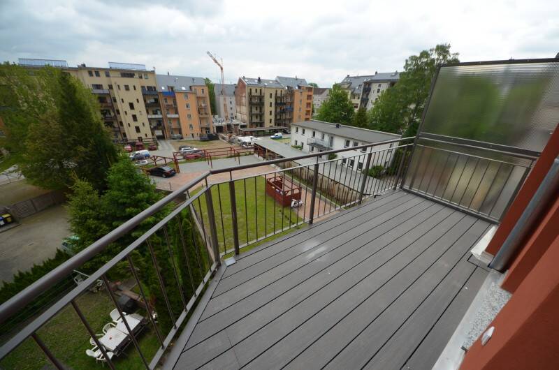 Traumhafte Dachgeschoss-Maisonettenwohnung mit Fußboheizung, Balkon und Parkett ! – Chemnitz – Vorschaubild 9
