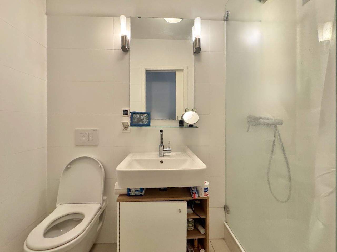 WOHNZIMMER MIT LOFT-CHARAKTER - GEMÜTLICHE TERRASSE - URBANER LIFESTYLE IN BELIEBTER KIEZ-LAGE! – Berlin – Vorschaubild 4
