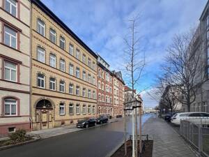Attraktive Kapitalanlage * 3-Zimmer-Etagenwohnung mit Balkon und Stellplatz – 99099 Erfurt – Vorschaubild 2
