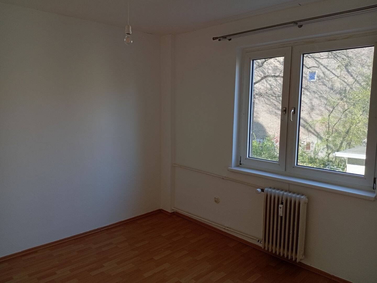 Wo Berlin durchatmet." - "2 Zimmer · Panke-Grünzug · Grenze Mitte/Wedding." – Berlin – Vorschaubild 9