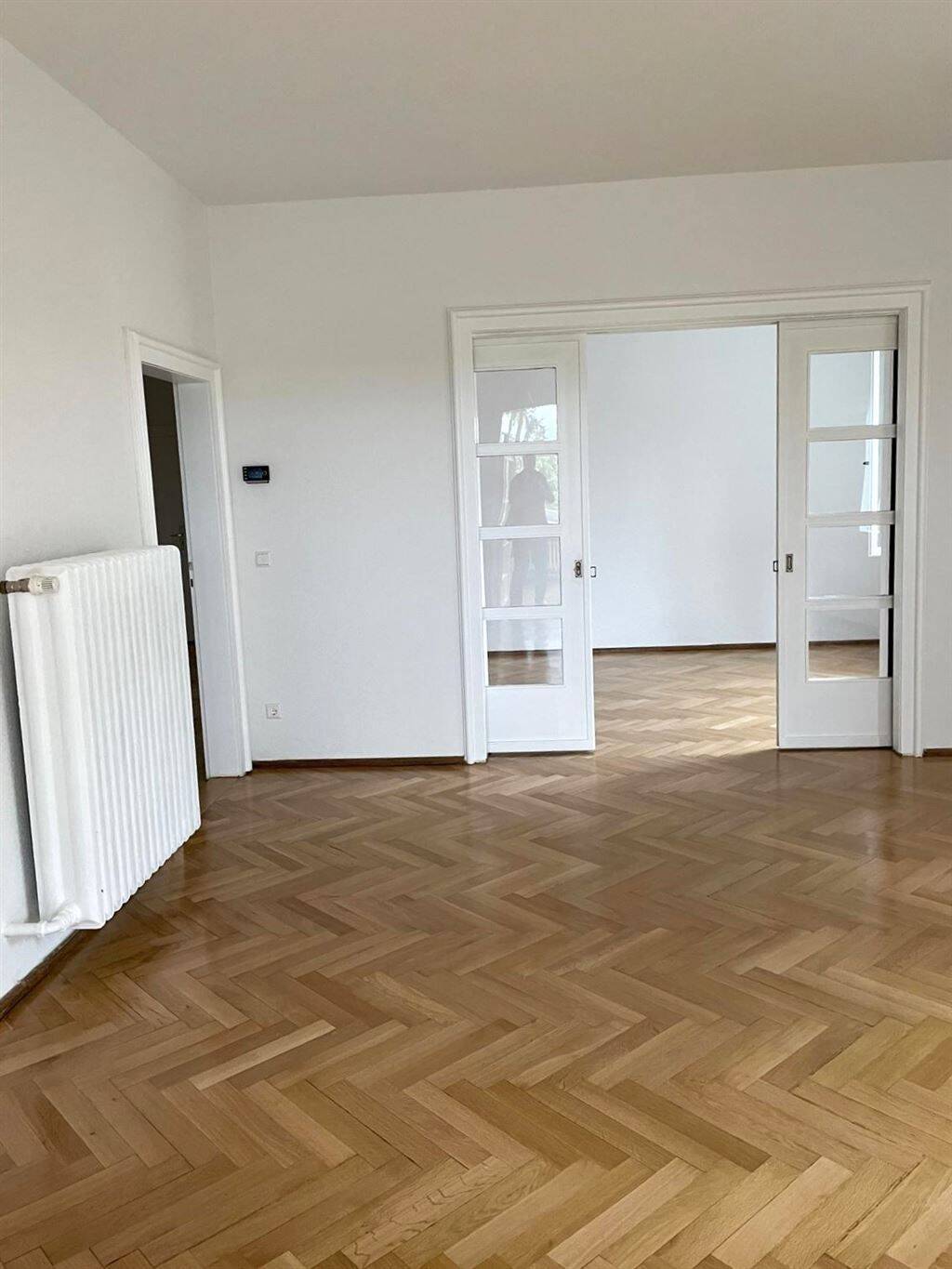 Wohnen über den Dächern von Chemnitz, einmal anders! Im Bauhausstil, mitten im Grünen. – Chemnitz – Vorschaubild 3
