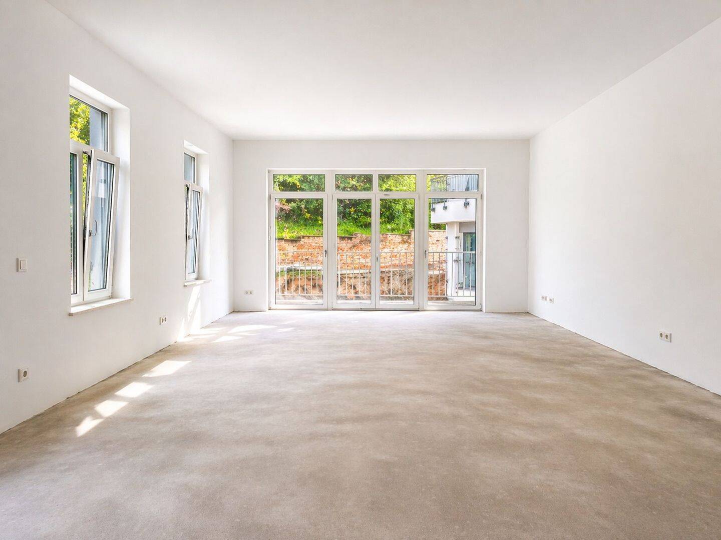 Das Ludenberg Loft: 2 Zimmer Wohnung auf ca. 109 m² in der denkmalgeschützten Löwenburg! – Düsseldorf – Vorschaubild 2