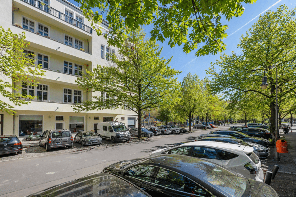 Urbanes Flair trifft Wilmersdorfer Eleganz: Ihr Logenplatz am Nikolsburger Platz
