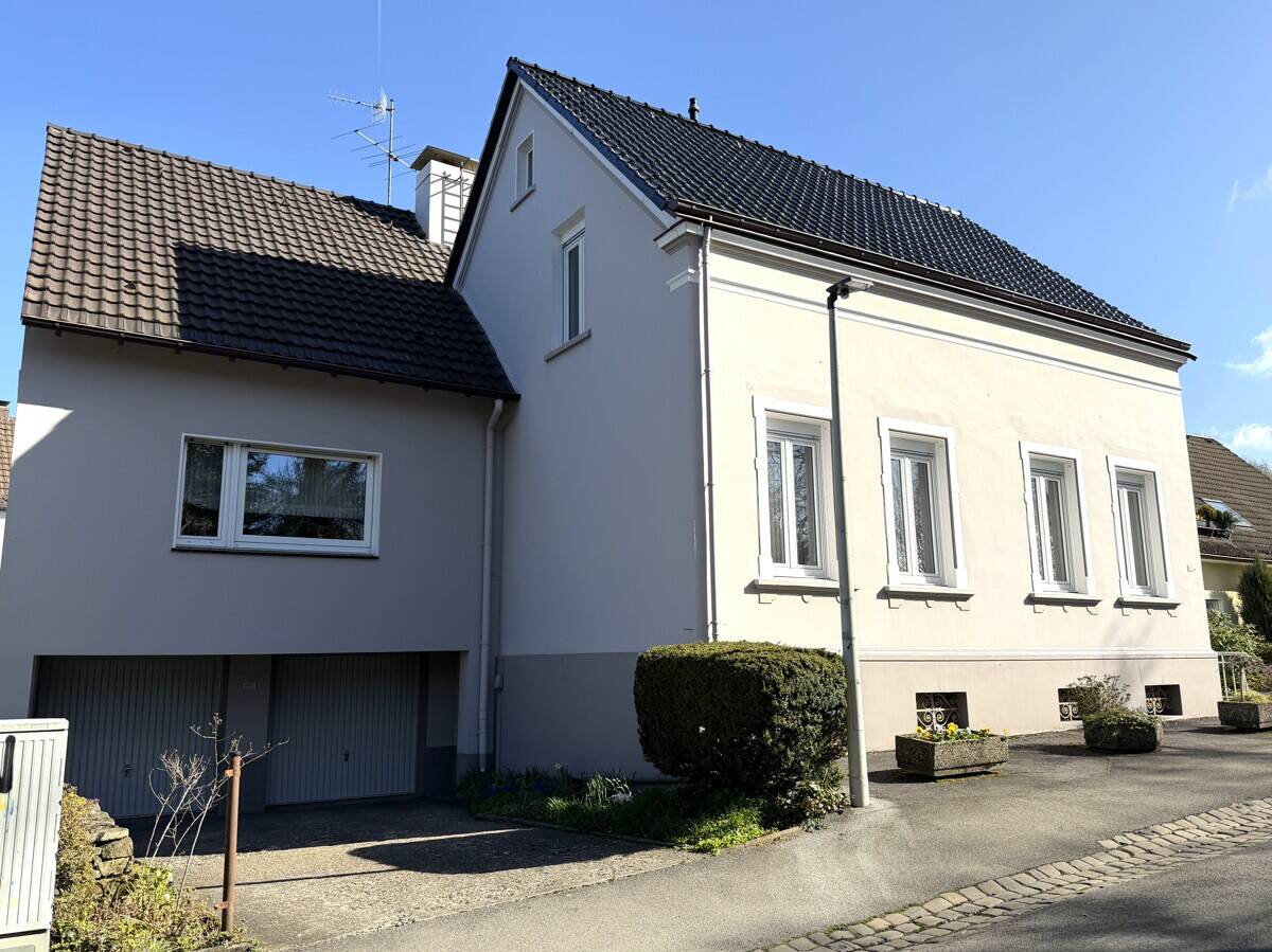 ++ Wohntraum für die ganze Familie: Großzügiges Zweifamilienhaus in Bestlage der Südstadt ++ – Solingen – Vorschaubild 5