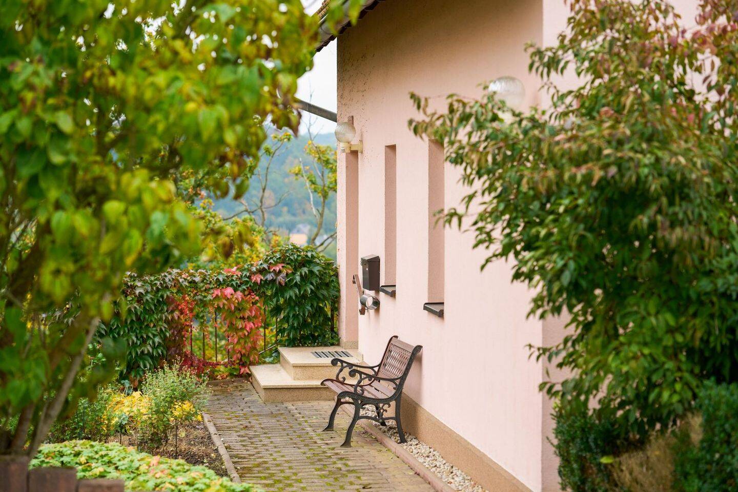 ++ top gepflegtes Haus in wunderhübscher, naturnaher Lage zwischen Leipzig und Chemnitz ++ – Leipzig – Vorschaubild 4