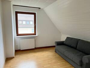 Gemütliche 3 ZKB Wohnung mit Einbauküche in Kassel-Wilhelmshöhe - PKW-Stellplatz möglich – 34131 Kassel – Vorschaubild 8