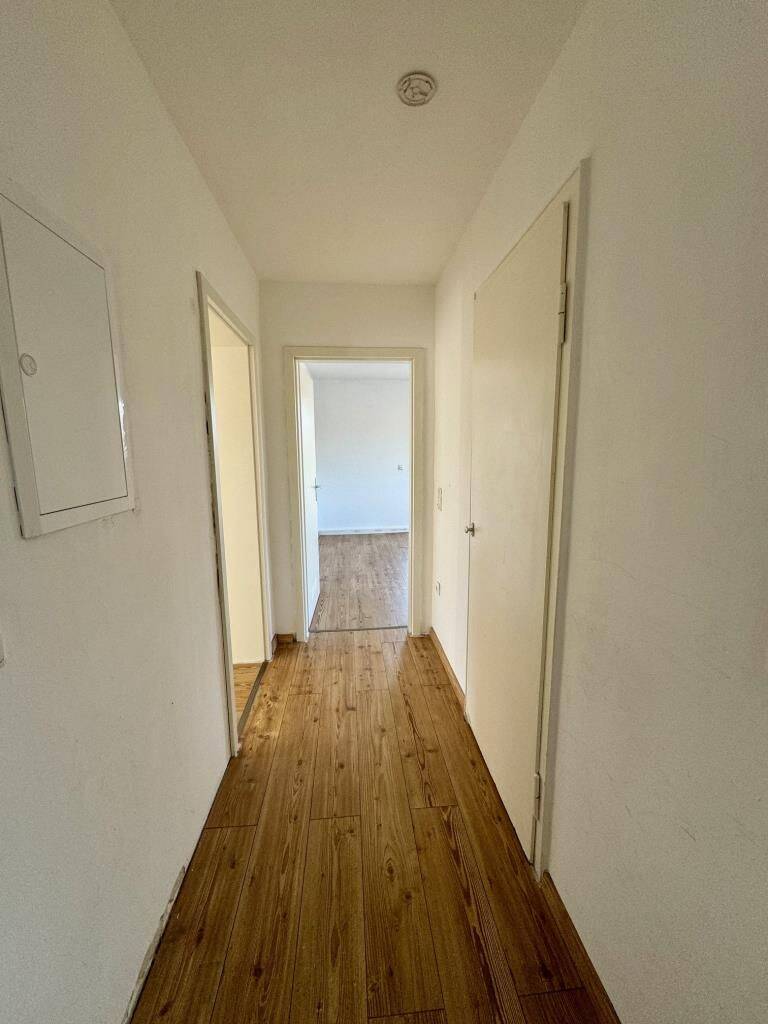 3- Raum-Wohnung | Ruhige Lage | Schöne Ausstattung | Balkon-Bezugfrei ab dem 01.02.23-Provisonsfrei! – Düsseldorf – Vorschaubild 3