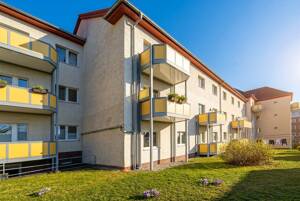 Fast 5 % AfA! 3-Zimmer-Erdgeschosswohnung in Uni-Nähe! – Wiesbadener Straße 19, 1159 Dresden – Vorschaubild 3