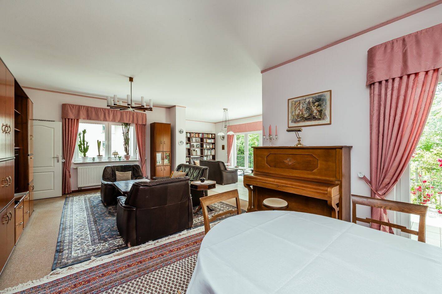 Großzügiges Einfamilienhaus mit Potenzial am Bürgerpark Pankow – Berlin – Vorschaubild 3