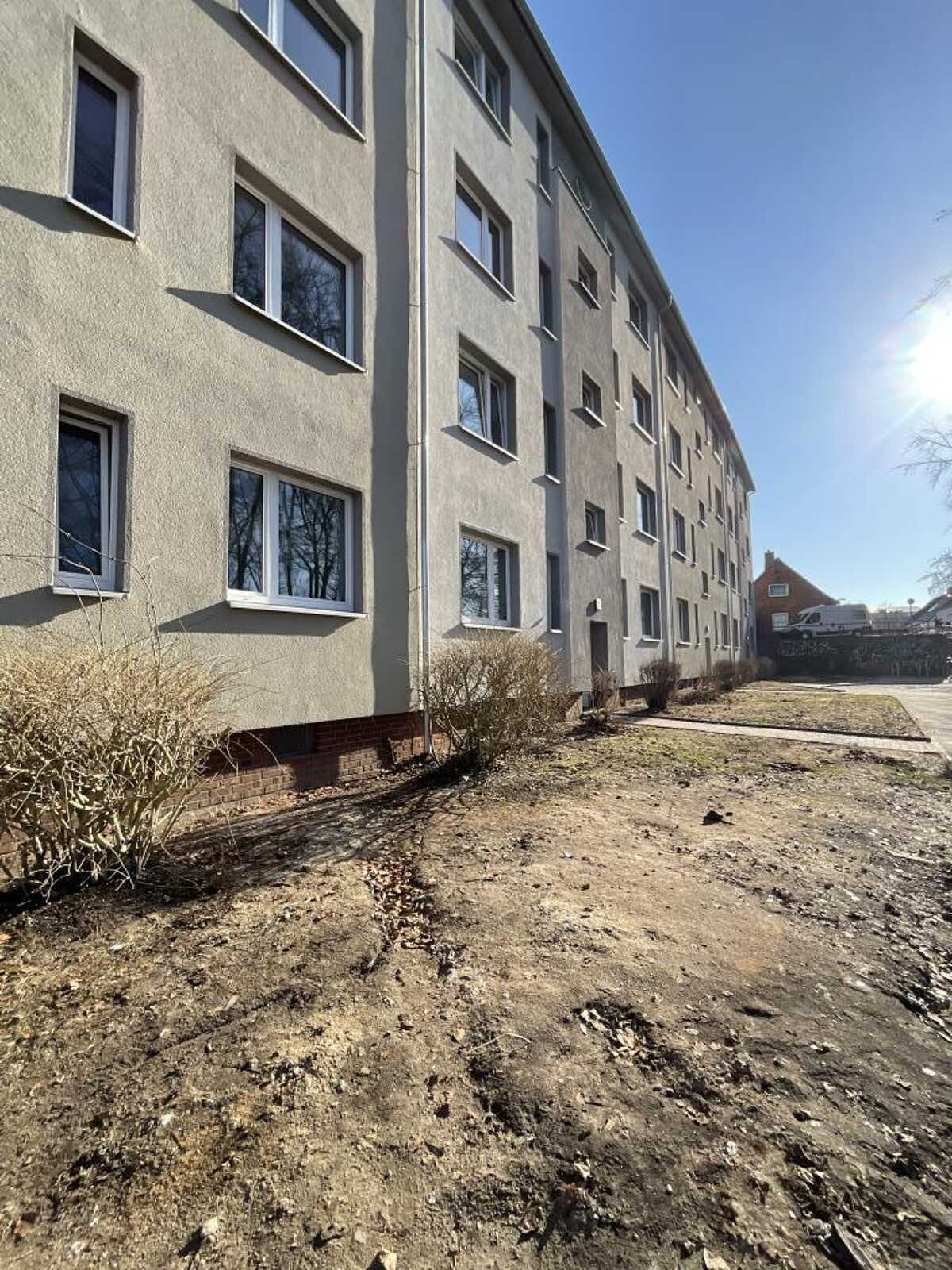 Hochwertige 2-Zimmer-Etagenwohnung in Kiel 56,47 m²,in einem energetisch saniertem Objekt – 24143 Kiel – Bild 1 von 8