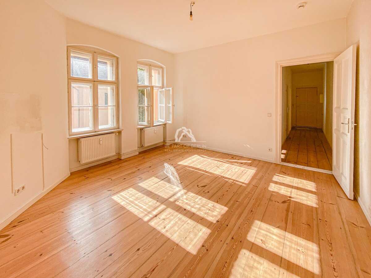 ARNIMKIEZ! SUPERHELLE UND KLASSISCHE ALTBAUWOHNUNG! RUHIGE LAGE IM SEITENFLÜGEL! PROVISIONSFREI! – 10439 Berlin – Bild 1 von 9