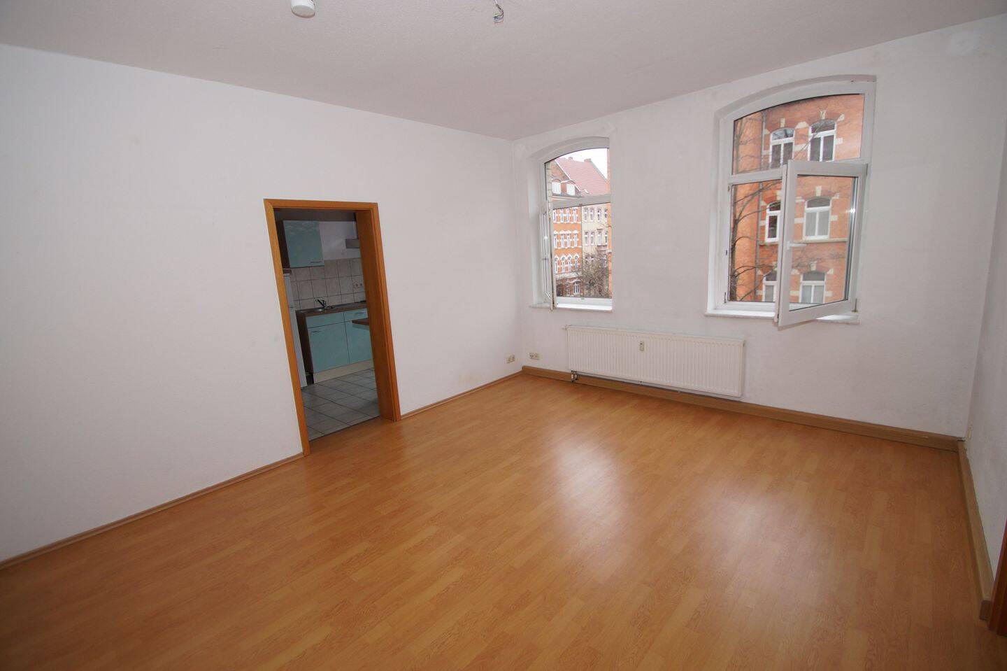 Gemütliches 1-Zimmer-Apartment mit separater Küche in der Andreasvorstadt – Erfurt – Vorschaubild 4