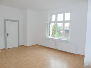 Ab sofort zu haben: 1-Zimmer-Singlewohnung mit Pantryküche und Badewanne * Hobbyraum möglich – 2943 Weißwasser/Oberlausitz – Vorschaubild 8