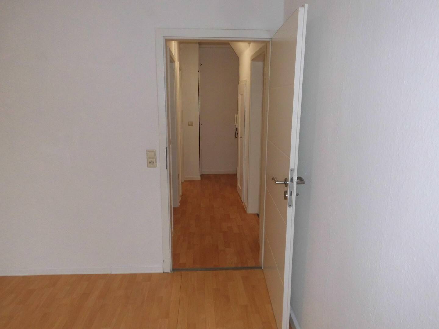 Helle 2 Zimmer Wohnung – Stuttgart – Bild 1 von 8
