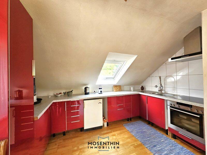 3 Zi.-DG-Wohnung mit sonnigem Aussichtsbalkon, in ruhiger Halbhöhenlage von Stuttgart-Rohracker – Stuttgart – Vorschaubild 4