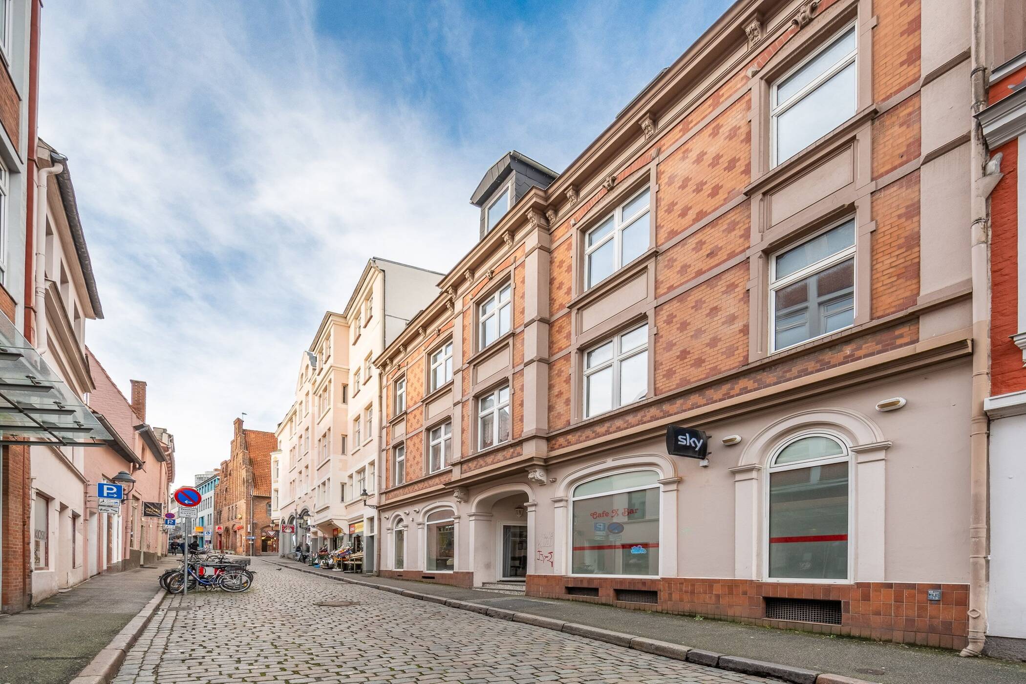 Lübeck I Aufgeteiltes Zinshaus mit Gewerbe und Wohneinheiten auf Altstadt-Insel mit Dachterrasse – Lübeck – Vorschaubild 8