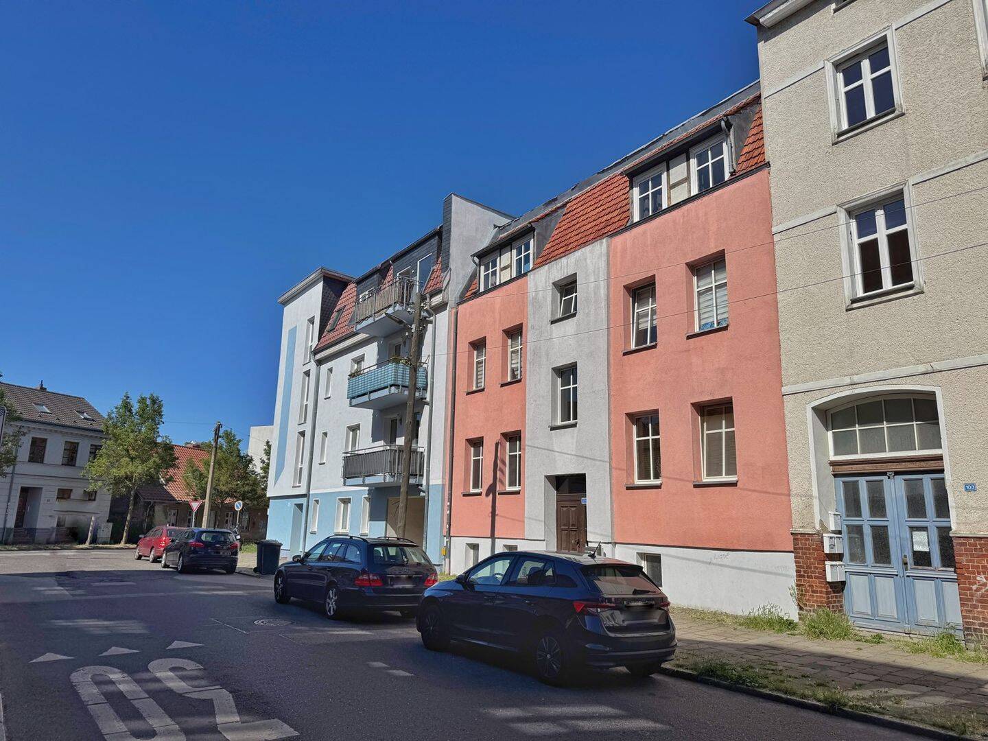 Voll vermietetes Mehrfamilienhaus in Greifswald – Greifswald – Bild 1 von 8