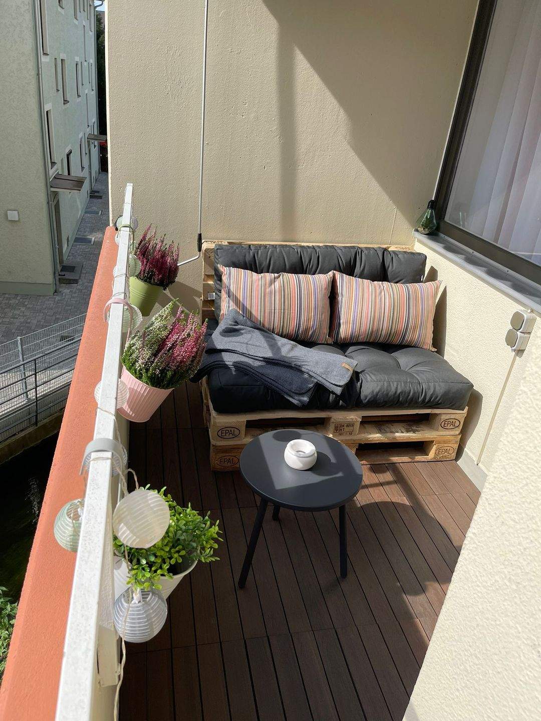 Stilvolle & moderne Wohnung auf Zeit im Zentrum von Augsburg – Augsburg – Vorschaubild 4